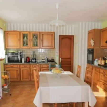 Holiday home Maison Paris/disney/provins